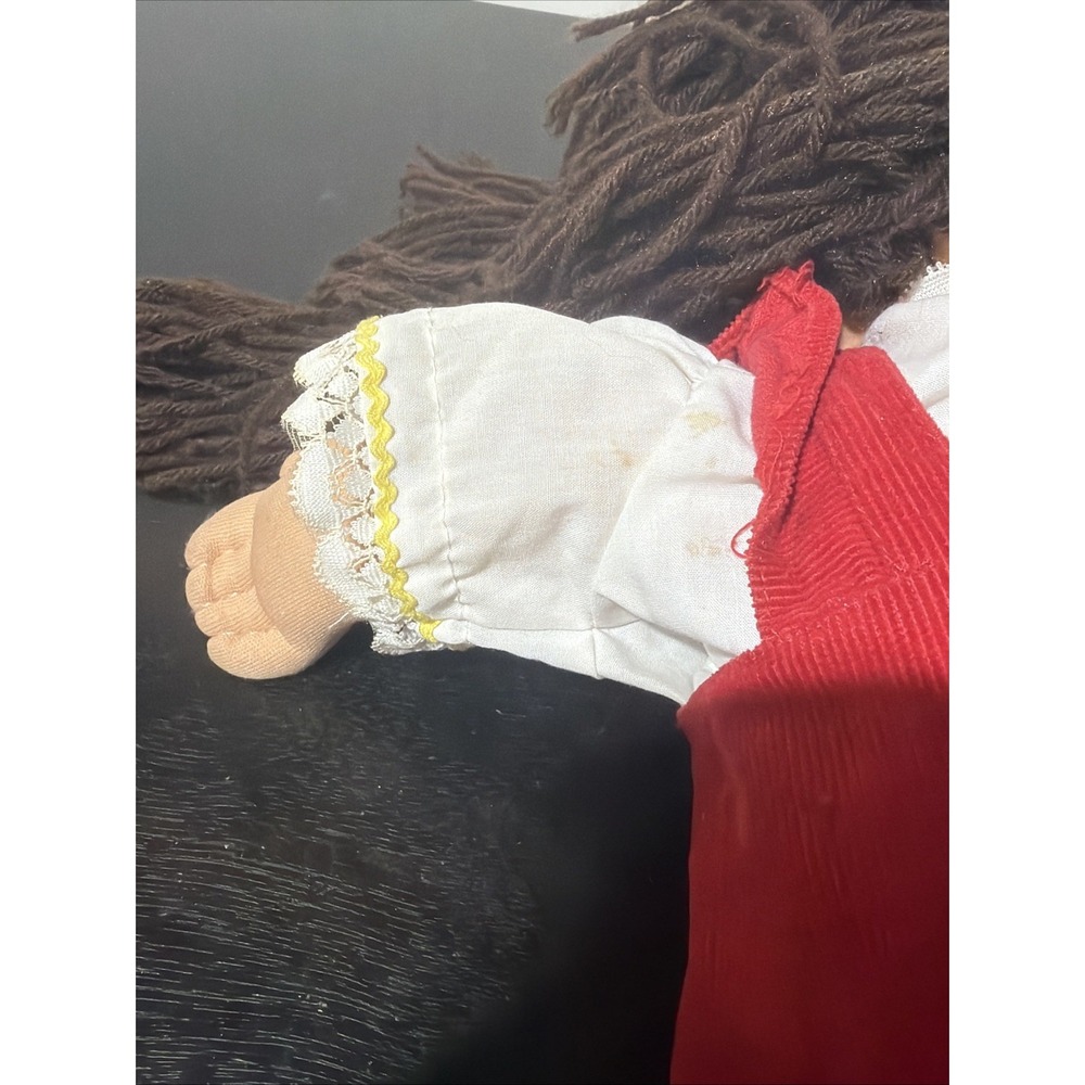 Vintage 1982 Cabbage Patch Doll in Red Coveralls Brown Hair and Brown Eyes - Picture 6 of 6
